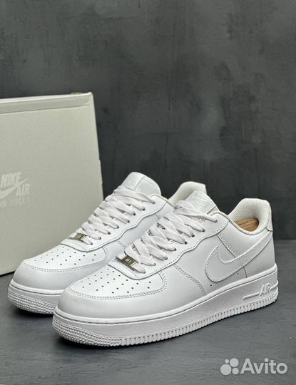 Кроссовки Nike air force 1