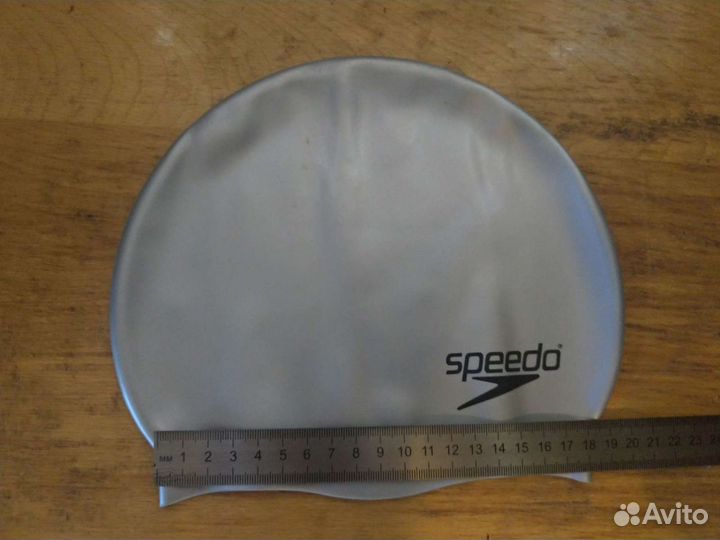 Силиконовая шапочка для плавания Speedo