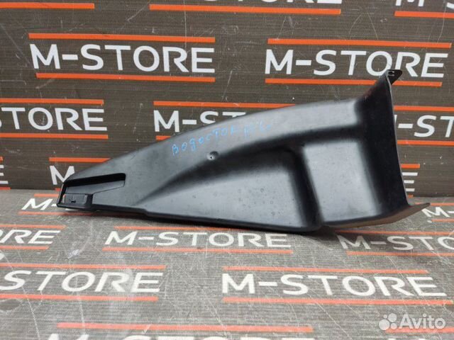 Водосток передний левый Volkswagen Passat B6 BVY