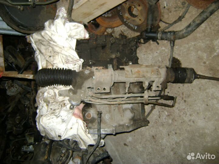 Рулевая рейка Мазда 626 гд Mazda 626 GD 89 год