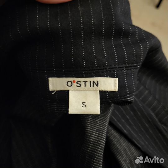 Пиджак женский в полоску темно-синий