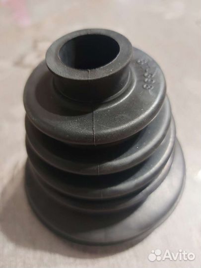 Пыльник шруза Шкода Октавия а7