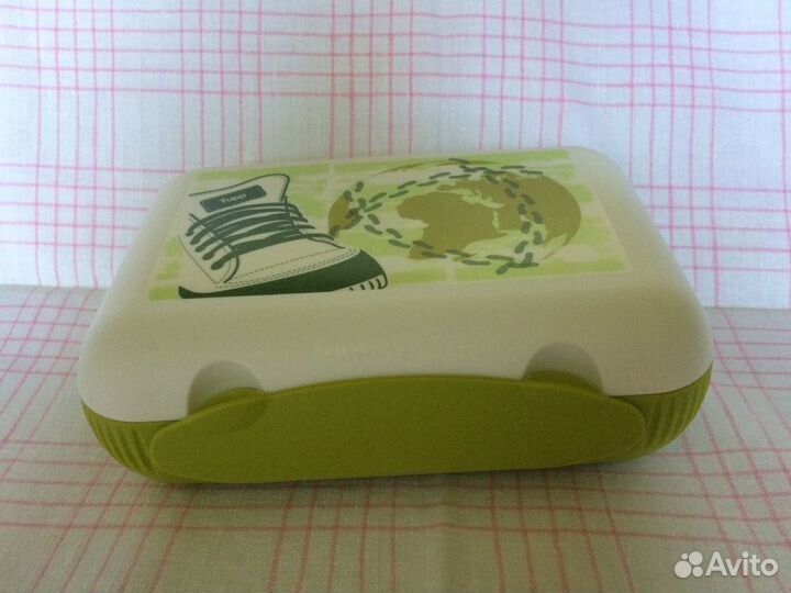 Ланч-бокс с разделителем Tupperware