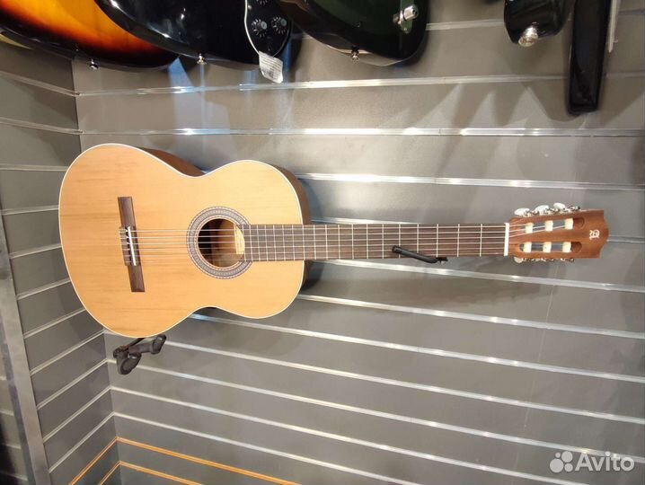 Классическая гитара Alhambra Open Pore Z-Nature