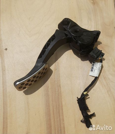 Педаль газа Opel insignia