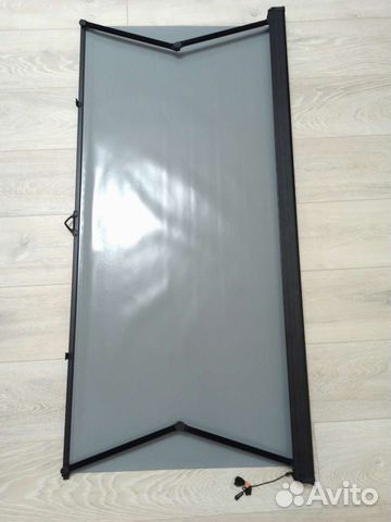 Солнцезащитная шторка