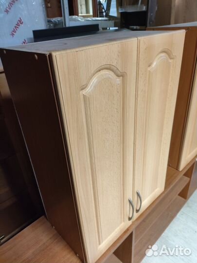 Продаётся кухонный навесной шкаф б/у.Доставка