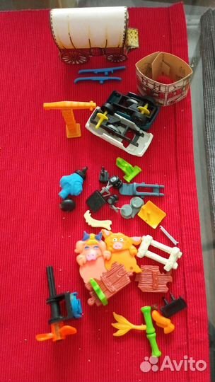 Коллекционные игрушки из Киндер сюрпризов