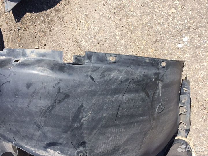 Подкрылок передний левый правый huyndai Creta