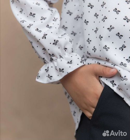 Блузка школьная