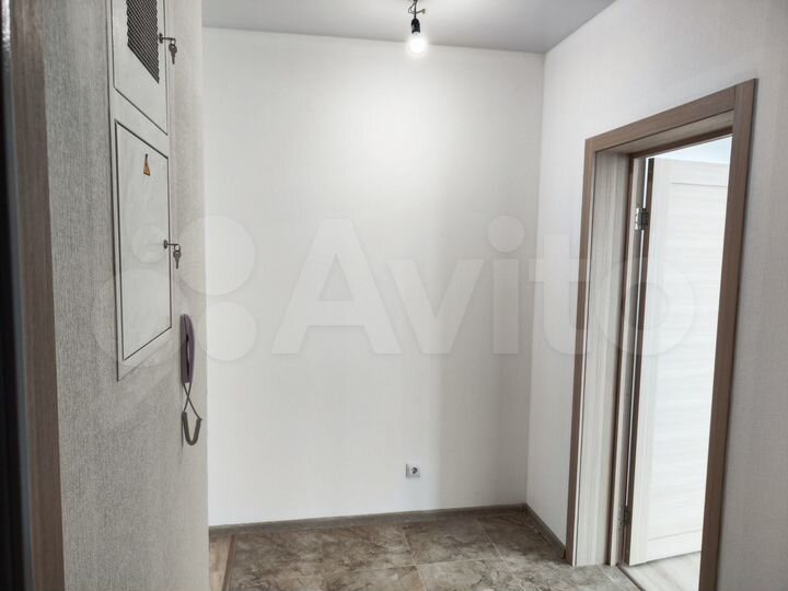 2-к. квартира, 57 м², 15/21 эт.