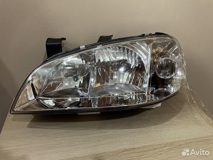 Фара левая Chery Amulet