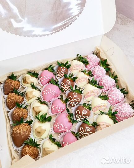 Клубника в шоколаде букет