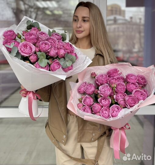 Букет из пионовидных кустовых роз, доставка цветов