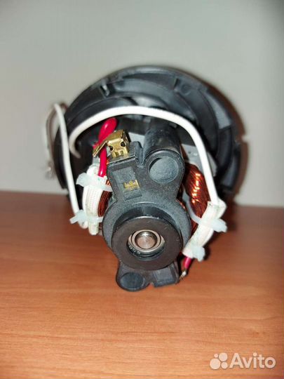 Двигатель для генератора сухого тумана