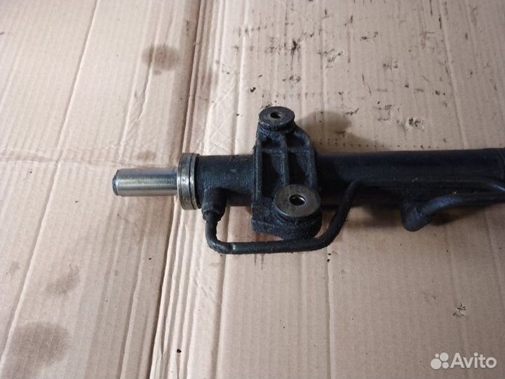 Рулевая рейка Renault Laguna 1.8 1995