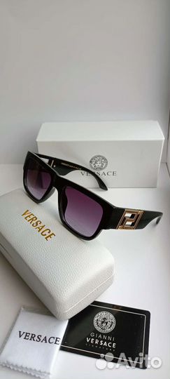 Солнцезащитные очки женские versace