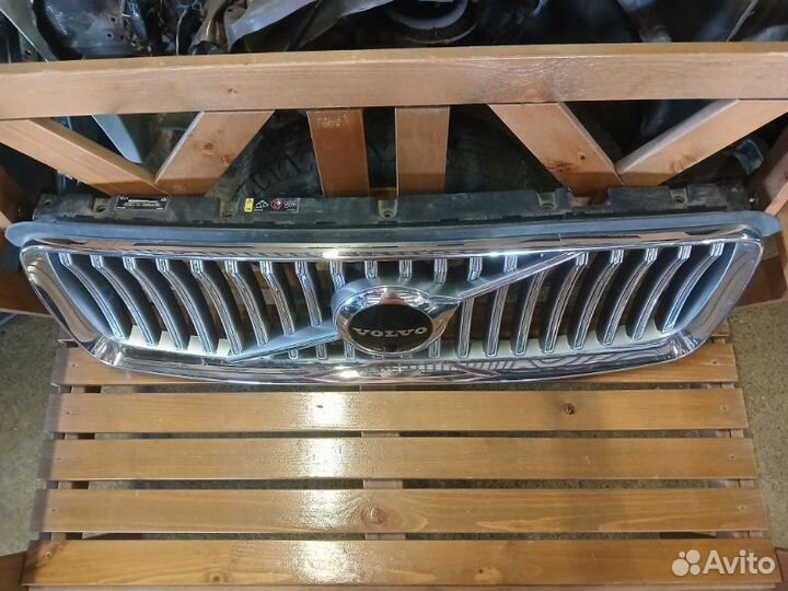 Решетка радиатора передняя Volvo Xc90 2 2020