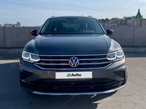 Volkswagen Tiguan 2.0 AMT, 2021, 46 000 км, с пробегом, цена 3 990 000 руб.