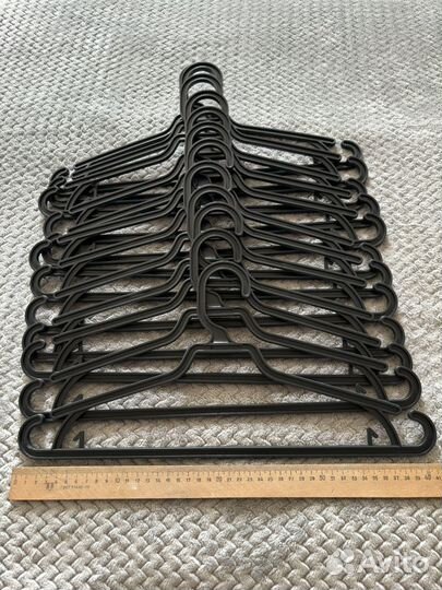 Вешалки плечики
