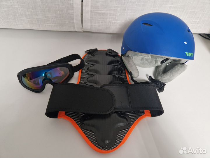 Защита, шлем горнолыжные детские