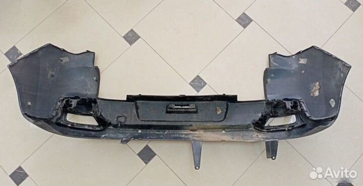 Задний бампер Peugeot 3008 2009-2016