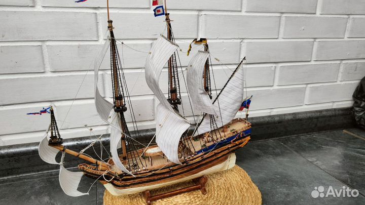 Декоративные корабли