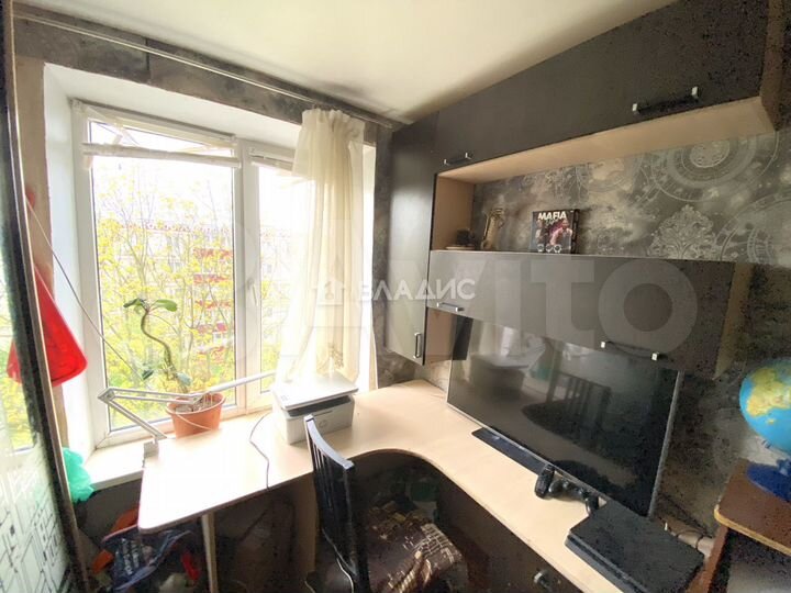 3-к. квартира, 55 м², 5/5 эт.