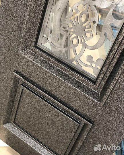 Двери входные металлические на заказ