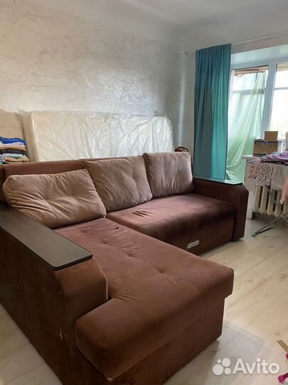 Большой угловой диван бу