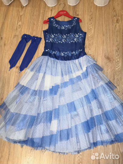 Платье для девочки на праздник
