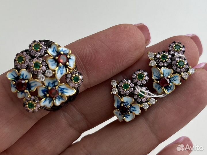 Комплект. Серебро. Новый