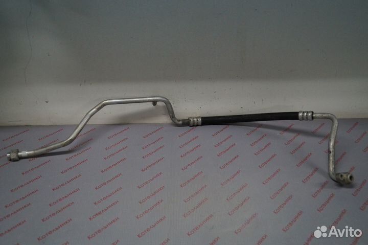 Nissan 92480-1M216 Шланг кондиционера