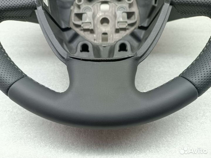 Кожаный руль Лада Гранта