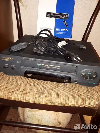 Видеомагнитофон daewoo