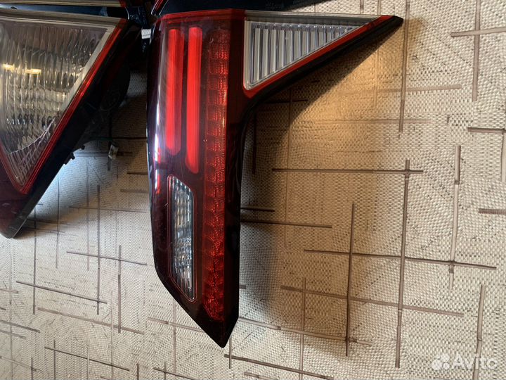 Стоп сигналы Honda Vezel