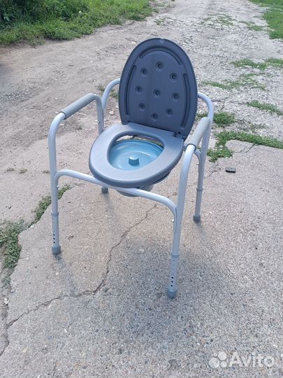 Кресло-туалет Санитар 07