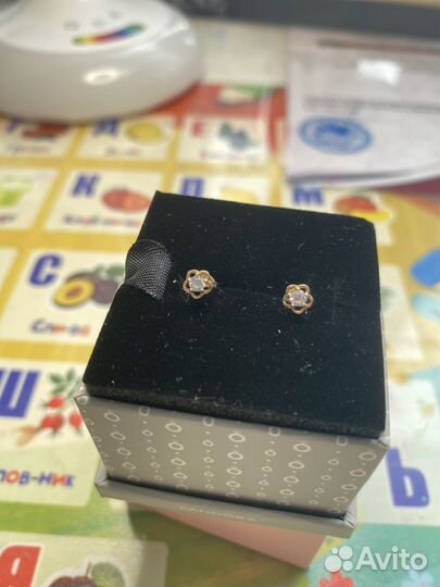 Золотые серьги детские гвоздики