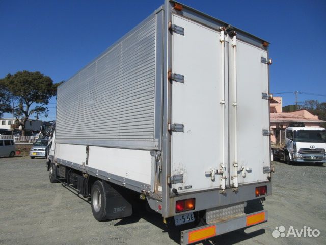 Mitsubishi Fuso Fighter, 2005