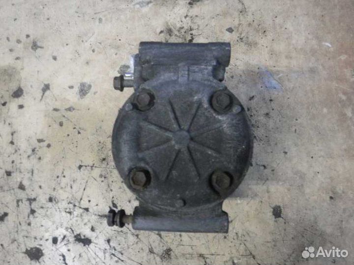 Компрессор кондиционера Mitsubishi Carisma DA