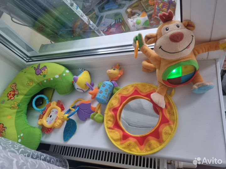 Развивающий коврик tiny love