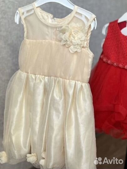 Нарядное платье для девочки 92