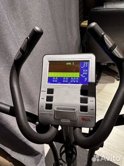 Эллиптический тренажер Clear Fit Avangard VG65