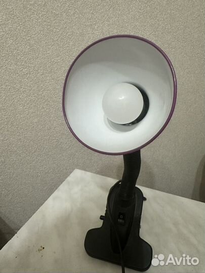 Лампа настольная