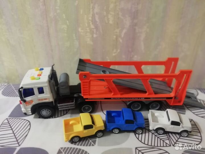 Игрушки для мальчика