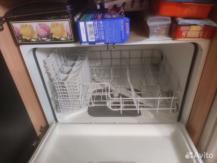 Посудомоечная машина Electrolux