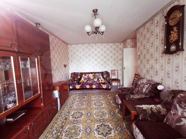 2-к. квартира, 42 м², 1/5 эт.