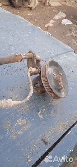 Насос гур mazda demio 1