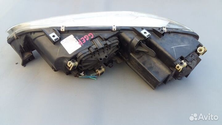 Мазда 6 GG, правая фара галоген