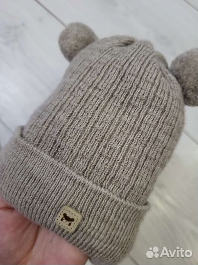 Шапочки тёплые для двойни